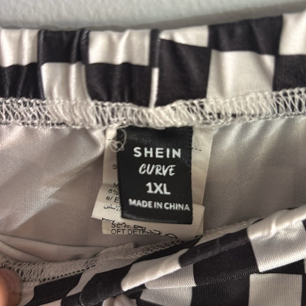Checkered Bike Shorts - Picture 7 of 7